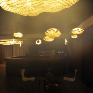 C-Suites Nimes FR - BAR, HANGING LIGHTS KALI + NUAGE ROND