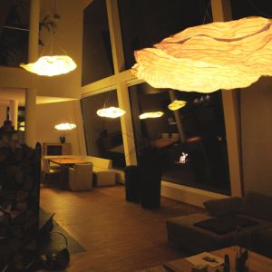 LIVING ROOM ARCHITECTURAL HOUSE , HANGING LIGHT NUAGES