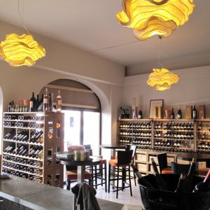 WINE BAR AUBENAS FR, - HANGING LIGHTS NUAGE SUPERPOSÉ